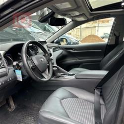 تۆیۆتا کامری